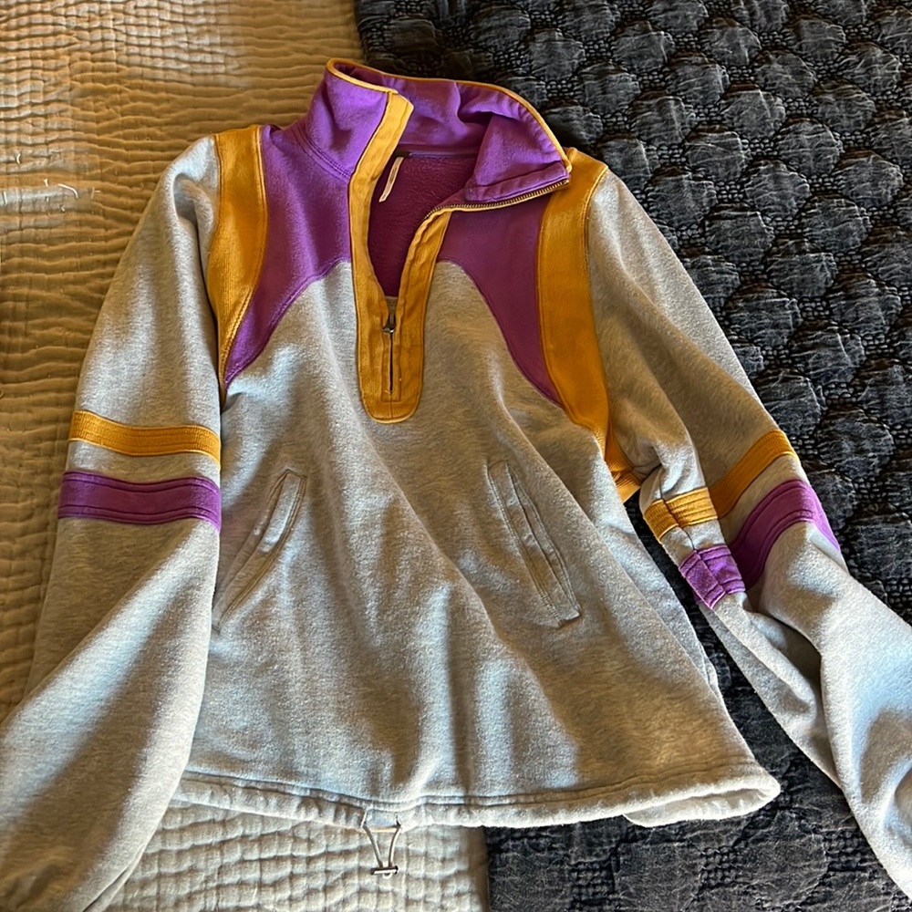 S Free People Yellow/Purple/Gray sweatshirt